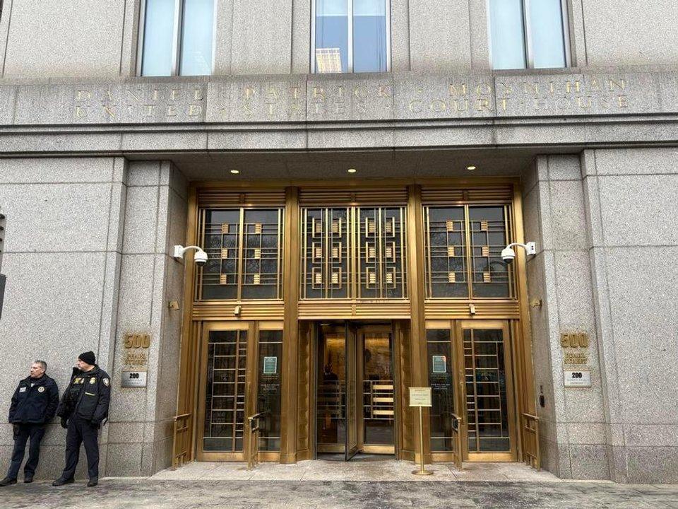 Claves de la tensioacuten en Venezuela- Maduro se declaroacute ldquoprisionero de guerrardquo ante juez y Trump definioacute equipo