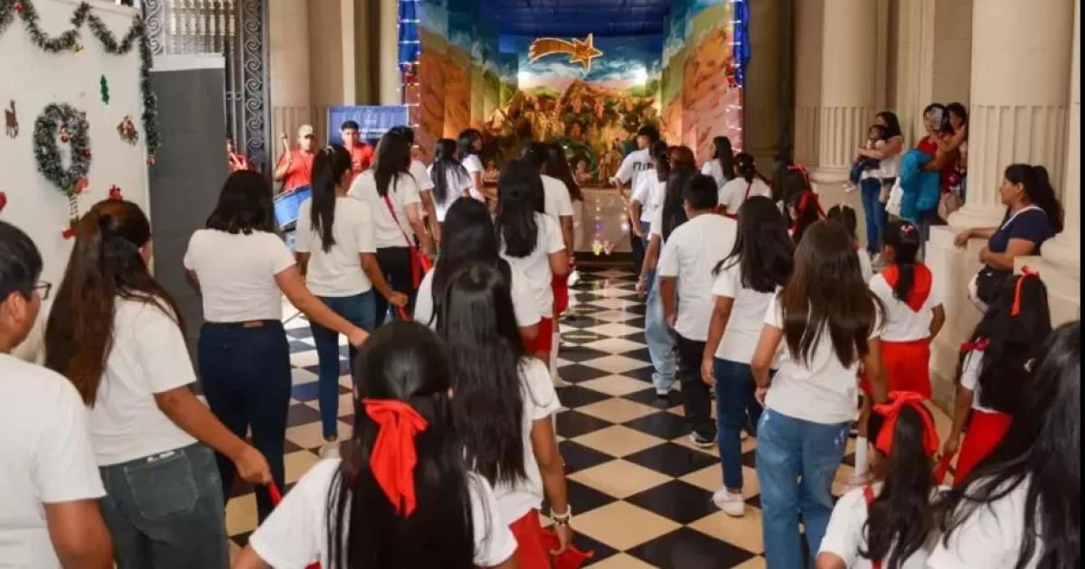 Agasajo a pesebres en Casa de Gobierno