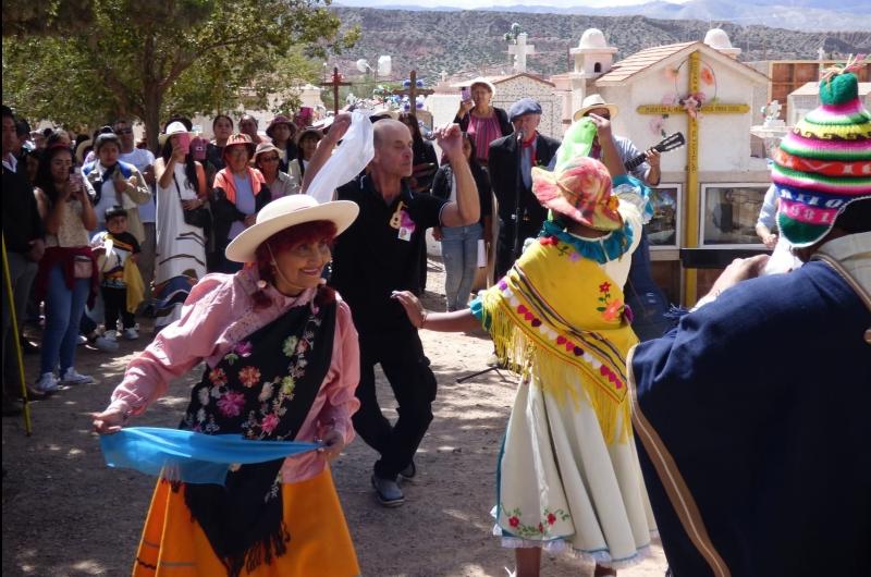 Amplia agenda cultural en todo el territorio provincial