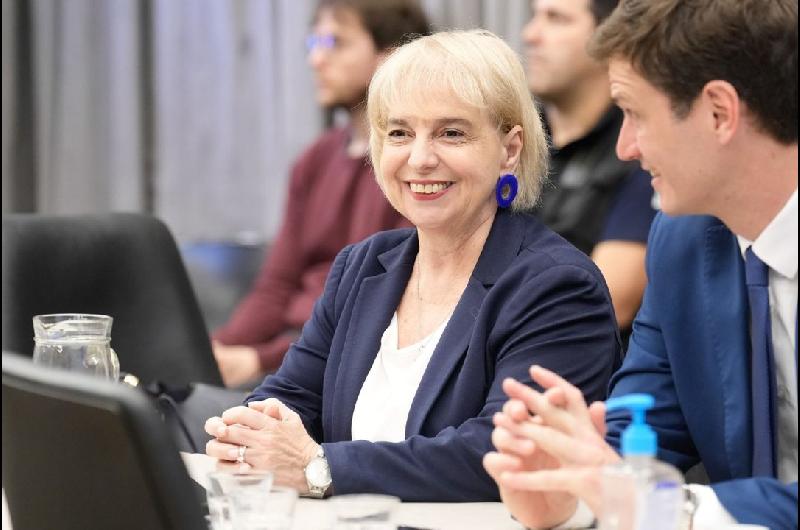 Silvana Guidici- La caiacuteda de Maduro es el primer paso para recuperar la democracia en Venezuela