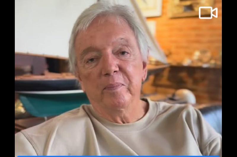 Pepe Cibriaacuten pidioacute disculpas tras la poleacutemica por sus criacuteticas al musical Come From Away