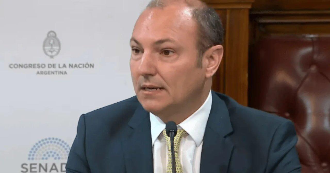 Nuevo rechazo al juez procesado Gastoacuten Salmain para salir del paiacutes