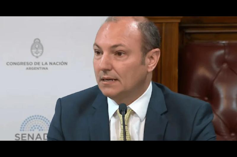 Nuevo rechazo al juez procesado Gastoacuten Salmain para salir del paiacutes