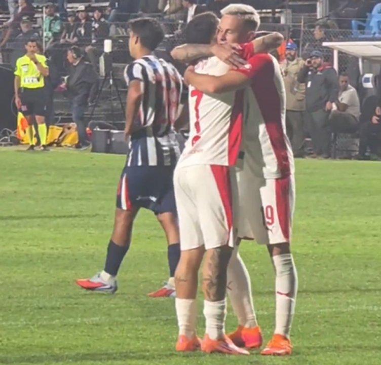 Independiente remontoacute ante Alianza Lima y arrancoacute el 2026 con un triunfo en Montevideo