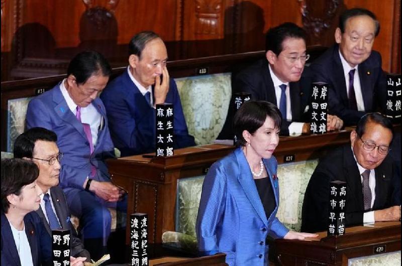 Hiroshima y Nagasaki exigen al Gobierno japoneacutes mantener los principios no nucleares