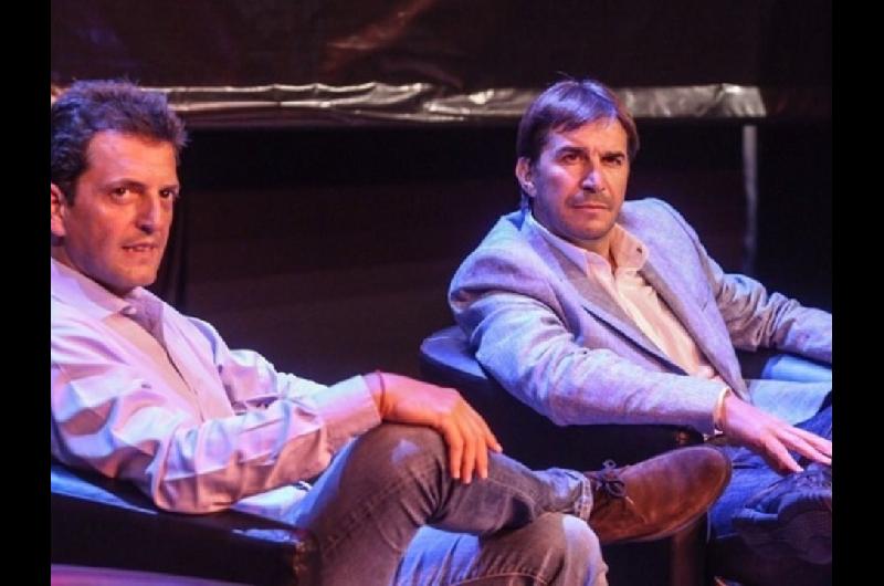 Causa AFA- Massa y Zamora dos poliacuteticos mirando a los jueces