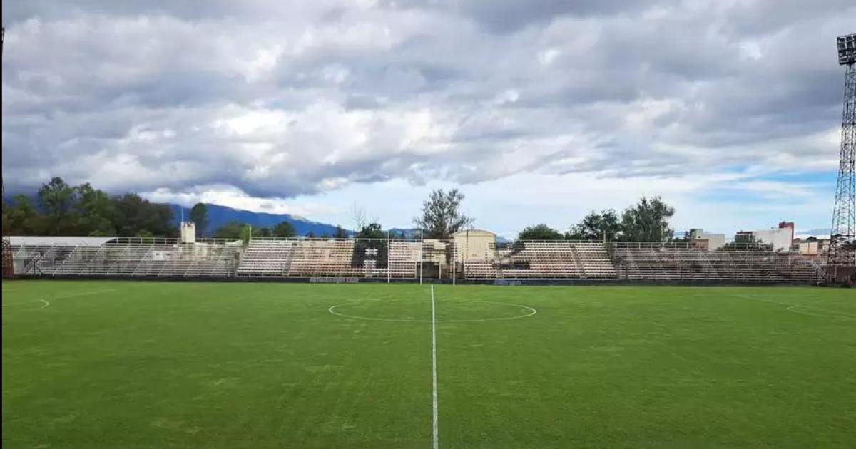 Encontraron un cuerpo en el estadio de Altos Hornos Zapla