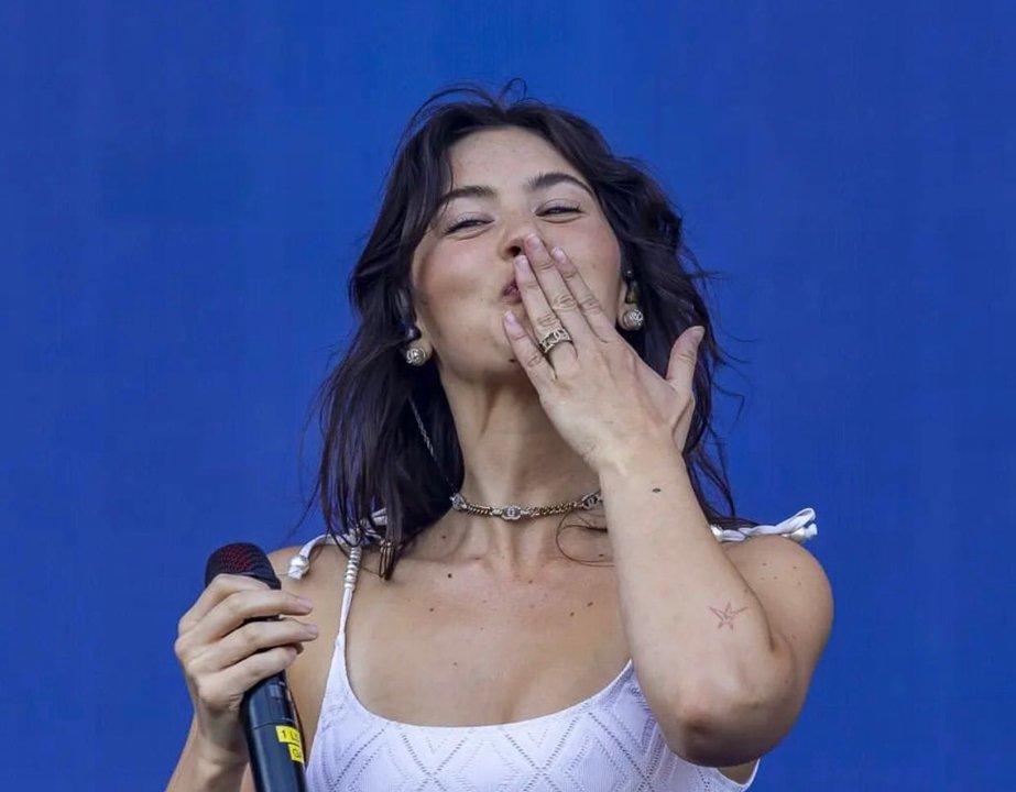 Gracie Abrams debutaraacute en el cine con ldquoPlease