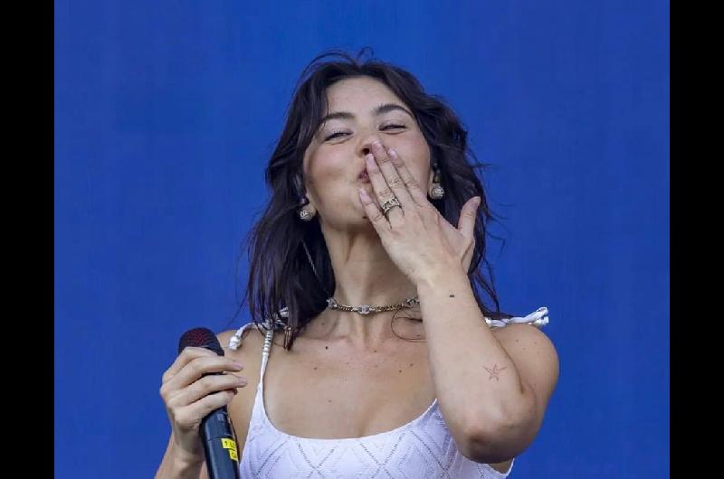 Gracie Abrams debutaraacute en el cine con ldquoPlease