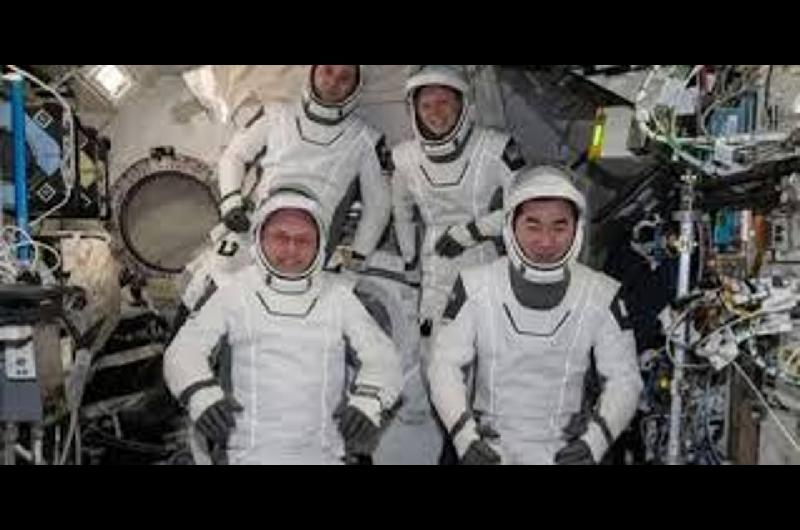 NASA- una misioacuten espacial volvioacute a Tierra por un problema de salud de un astronauta