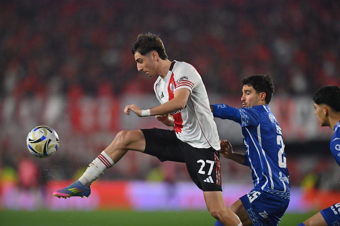 River acordoacute el preacutestamo del juvenil Dadiacuten a Independiente Rivadavia