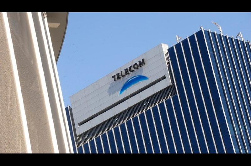 Maacutes reservas para el Banco Central- Telecom colocoacute deuda por USD 600 millones