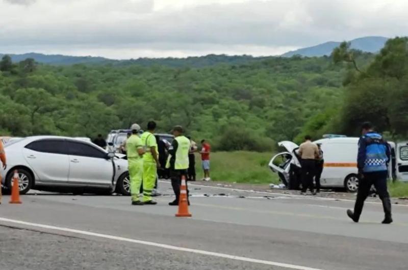 Choque fatal en Guumlemes entre un auto y una ambulancia