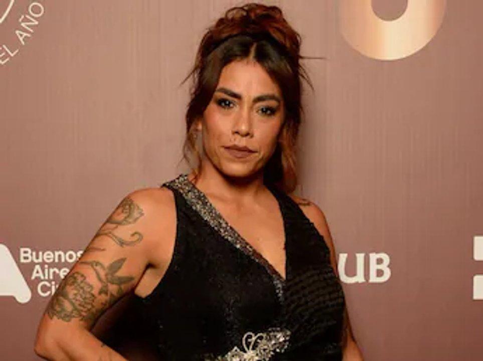 Anita Espoacutesito defendioacute a su hermana tras las criacuteticas por su casamiento