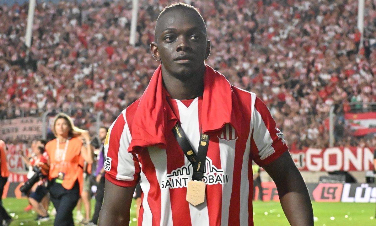 Cetreacute negoacute querer jugar en River- Nunca hableacute de suentildeos personales