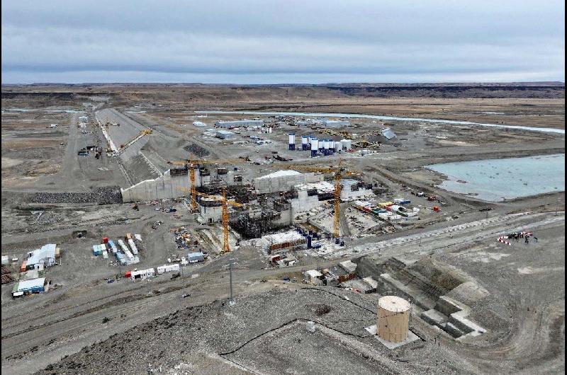 Ingresaron US 136 millones desde China para reactivar la represa Jorge Cepernic en Santa Cruz