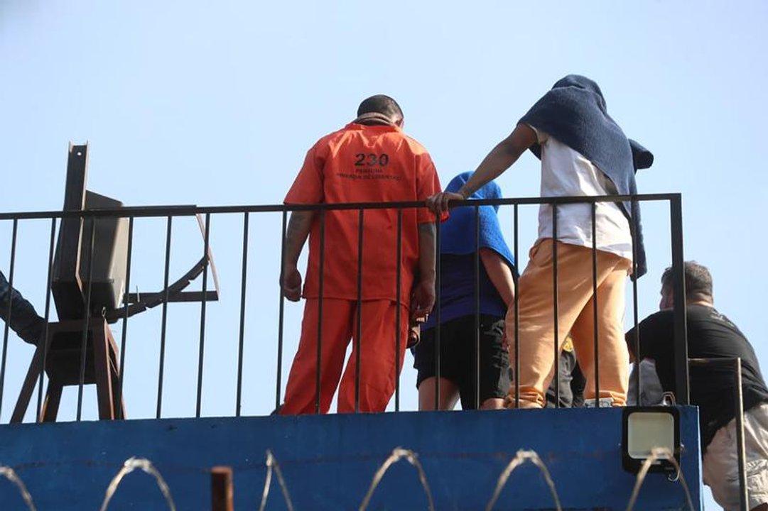 Guatemala declaroacute el estado de sitio por 30 diacuteas en medio de una escalada de violencia