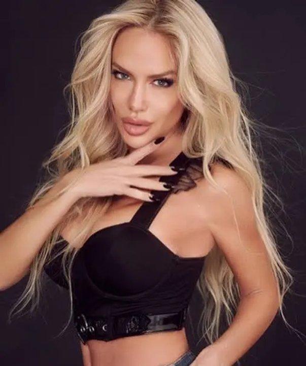 Luciana Salazar apuntoacute contra un ldquodespechadordquo tras un posteo en redes 