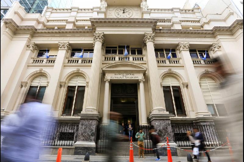 El Banco Central lleva comprados maacutes de US700 millones en lo que va del antildeo