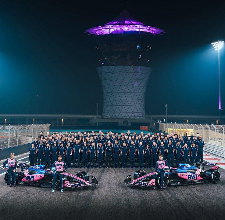 Alpine presentaraacute el A526 en un crucero en Barcelona con Colapinto como protagonista