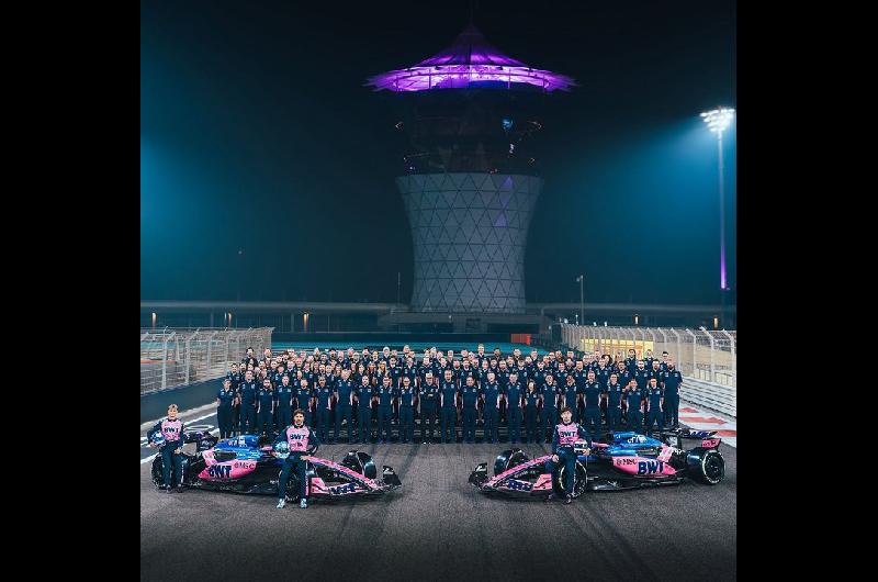 Alpine presentaraacute el A526 en un crucero en Barcelona con Colapinto como protagonista