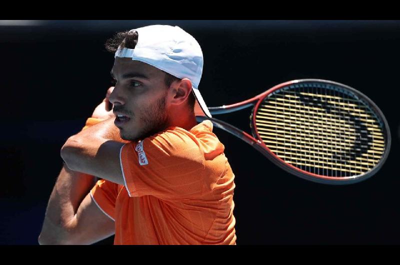 Aplastante victoria de Ceruacutendolo ante Dzumhur en el Abierto de Australia