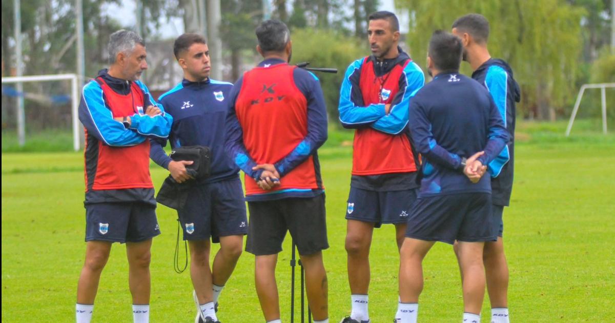 El Lobo debutaraacute el lunes 16 de febrero ante Ferrocarril Midland