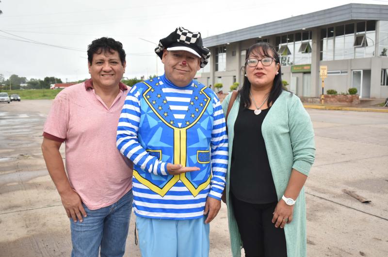 Festejo del Diacutea del Payaso Jujentildeo en el estadio oliacutempico de Palpalaacute
