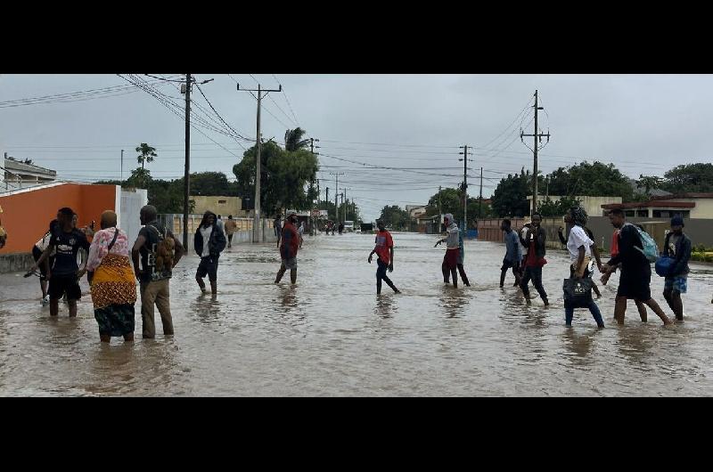 Inundaciones en Mozambique- maacutes de medio milloacuten de damnificados 