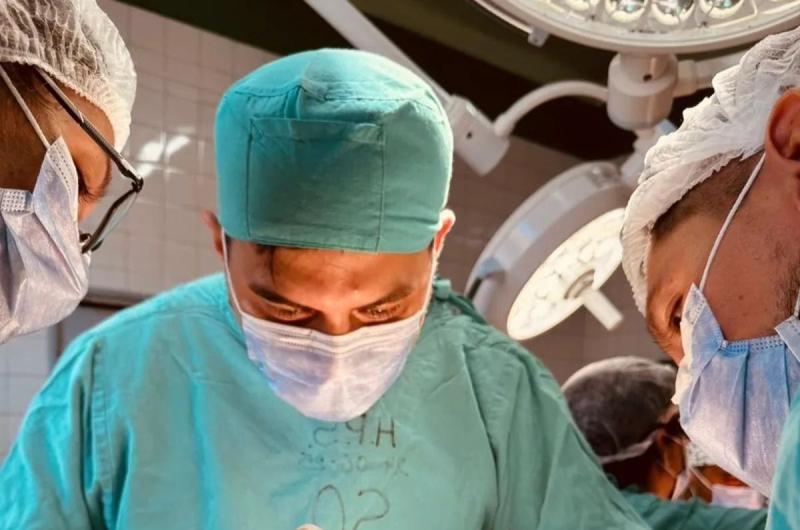 Realizaron compleja cirugiacutea reconstructiva en el Pablo Soria