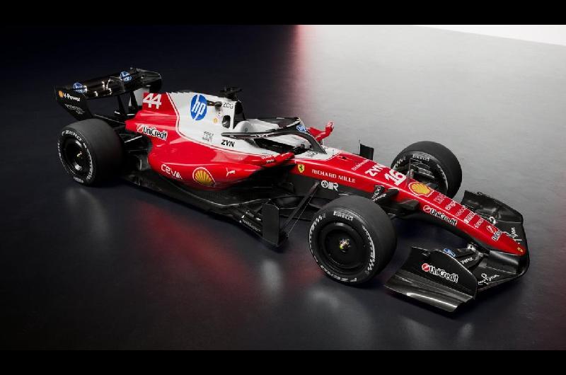 Atencioacuten tifosi- Ferrari tuvo una accidentada presentacioacuten de su nuevo SF-26