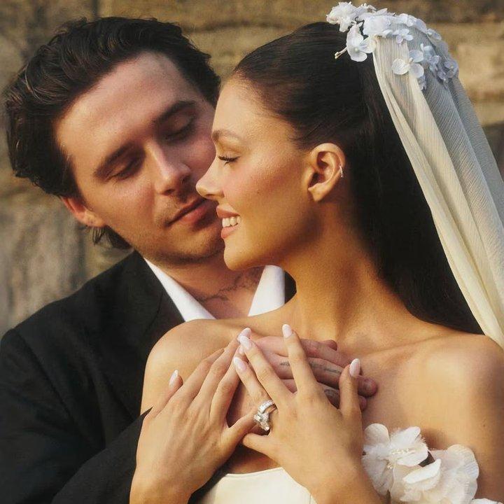 La boda de Brooklyn Beckham sigue dando de que hablar- queacute dijo el DJ sobre el vals