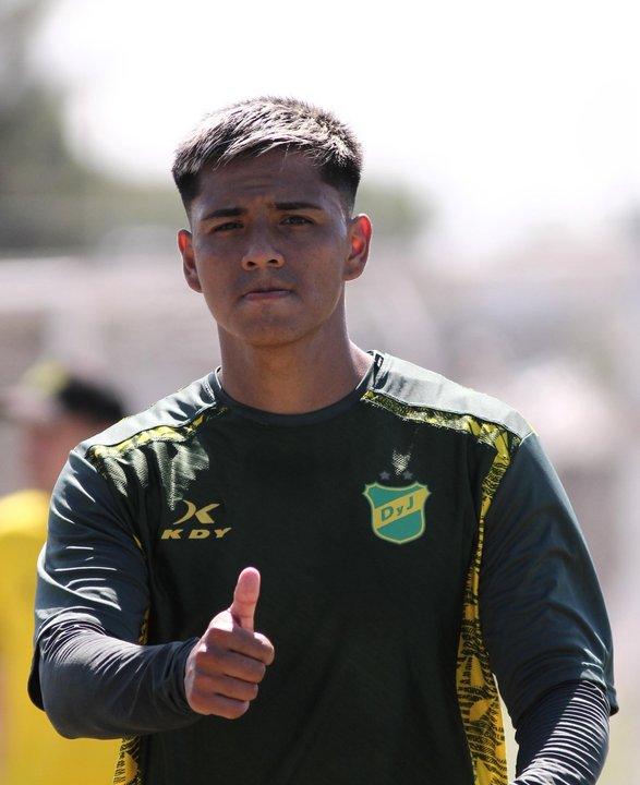 Defensa y Justicia dio el parte meacutedico de Damiaacuten Fernaacutendez luego de su fuerte golpe en la cabeza