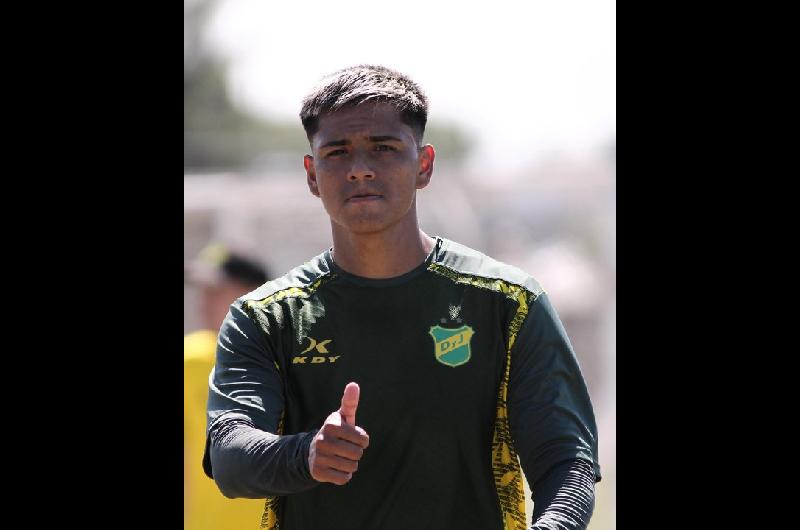 Defensa y Justicia dio el parte meacutedico de Damiaacuten Fernaacutendez luego de su fuerte golpe en la cabeza