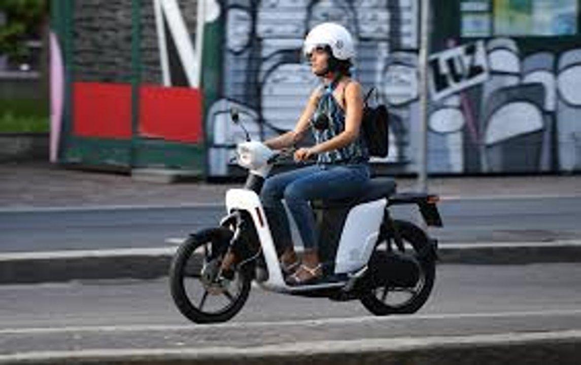 El Gobierno restringe el beneficio de arancel cero para unidades eleacutectricas