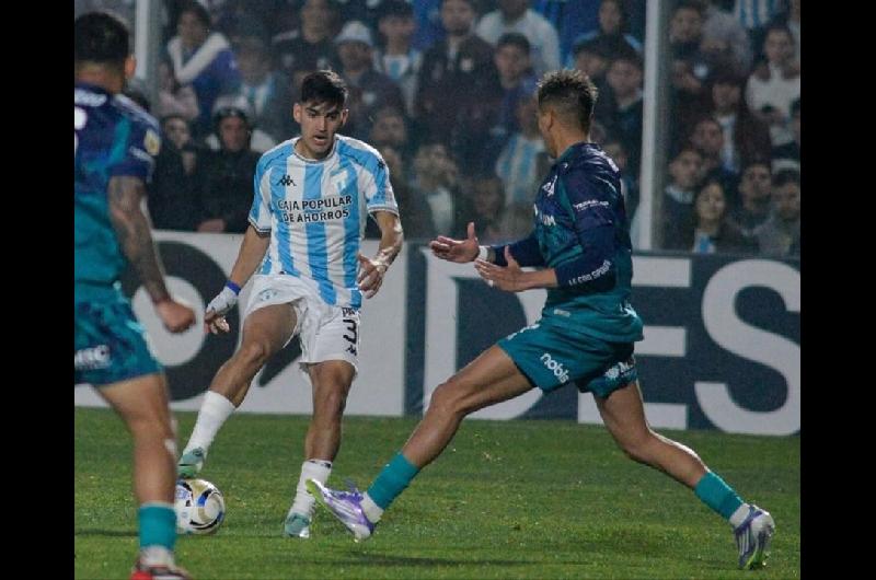 El exjugador de Independiente que entrenoacute con Coloacuten y lo dejoacute plantado para irse a Instituto