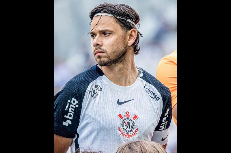 Aacutengel Romero se hizo la revisioacuten meacutedica y seraacute el primer refuerzo de Boca