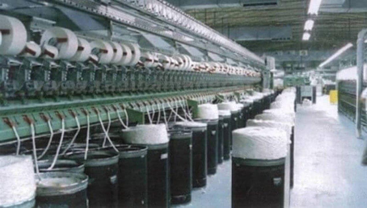 Por las importaciones cerroacute una empresa textil y hay 260 trabajadores despedidos