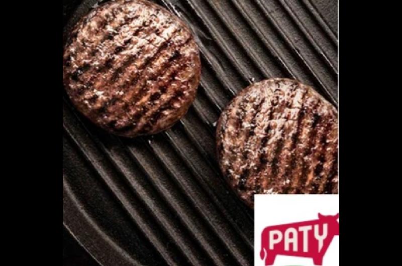 Tambalea un iacutecono de la hamburguesa en Argentina y 450 trabajadores esperan en la calle