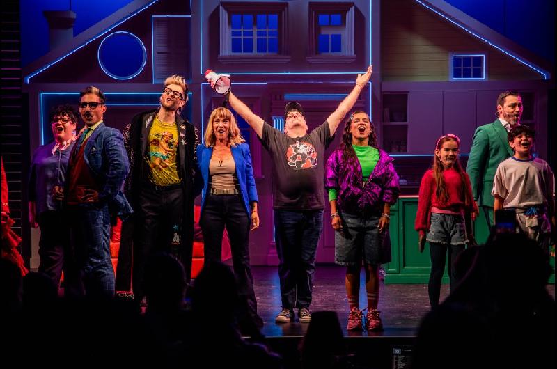 Coacutemo es la versioacuten teatral de Papaacute Por Siempre