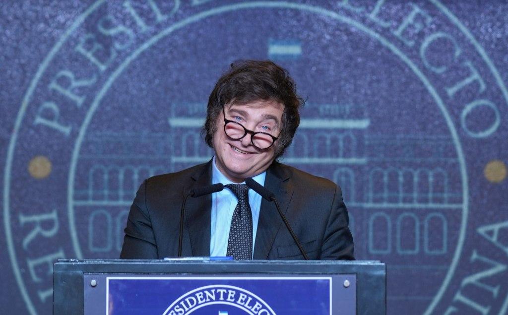 Milei volvioacute a criticar al kirchnerismo y sostuvo que ldquopor suerte estaacuten de salidardquo