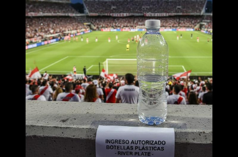 Calor extremo en el Monumental- River toma una medida clave para sus hinchas