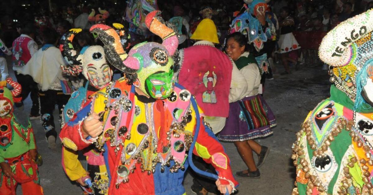 Reprogramaron la primera fecha de los corsos capitalinos por anuncio de lluvias