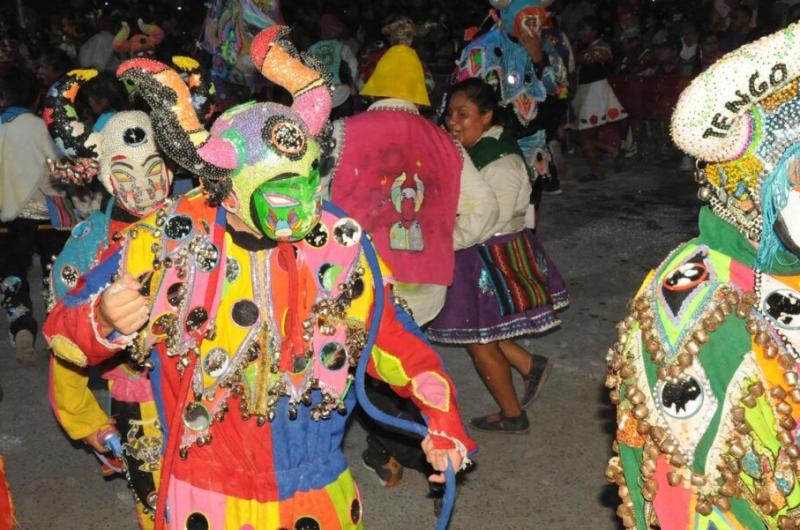 Reprogramaron la primera fecha de los corsos capitalinos por anuncio de lluvias
