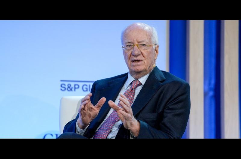 Javier Milei redobla la apuesta y volvioacute a cruzar a Paolo Rocca por redes sociales