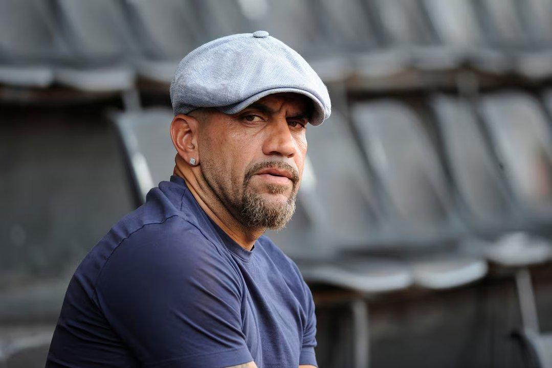 Veroacuten desafiante por el pasillo a Estudiantes- ldquoiquestNadie salioacute a pedir que aplaudan fuerterdquo