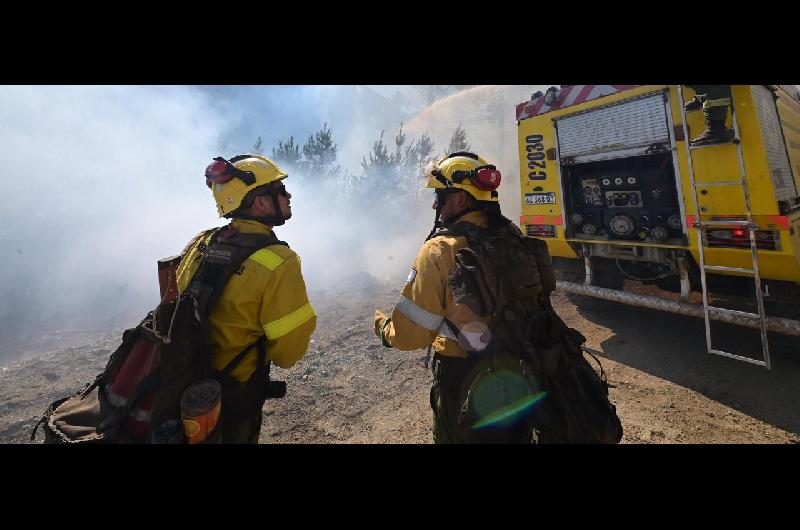 Incendios- el Gobierno destina maacutes de 129000 millones de pesos para el sistema federal de bomberos
