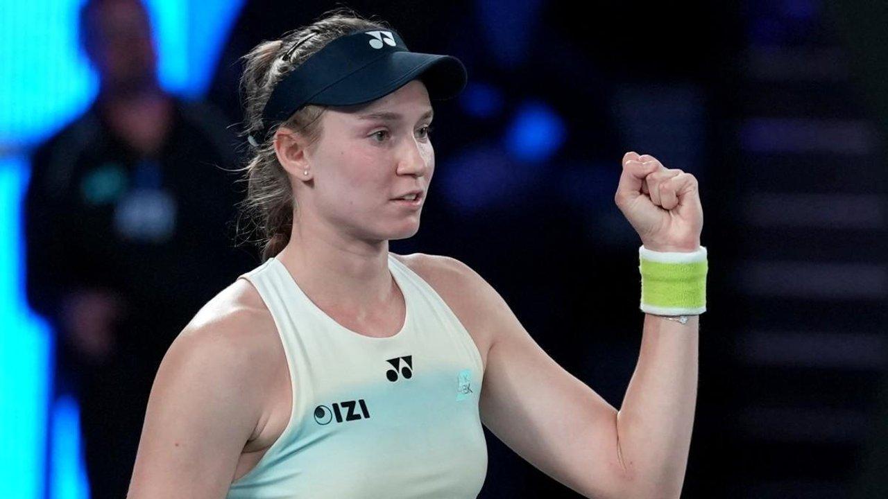 Rybakina dio el golpe ante Sabalenka y se quedoacute con el tiacutetulo en el Abierto de Australia