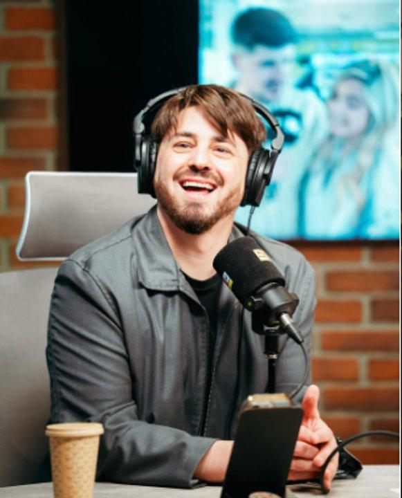 Pampito salioacute al cruce de Aacutengel de Brito y desmintioacute las versiones del conductor de LAM