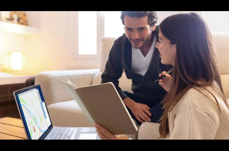 Cuaacutento hay que ganar en Argentina- el raacutenking de los sueldos que se piden en febrero 2026 rubro por rubro